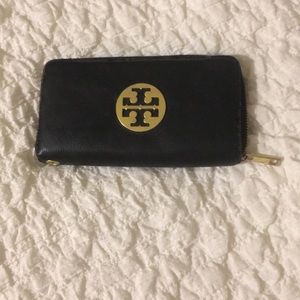 Tory Burch wallet